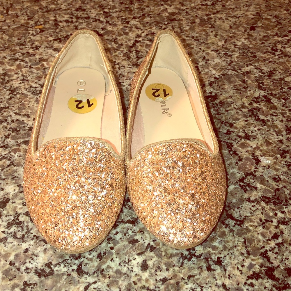Hold Shimmer toddler flats